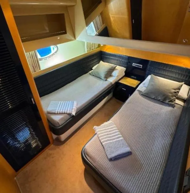 Hotel Yacht Sherte Barcelona Hotel na wodzie
